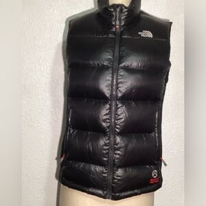 North Face womens Black Summit Series puffy Vest size large